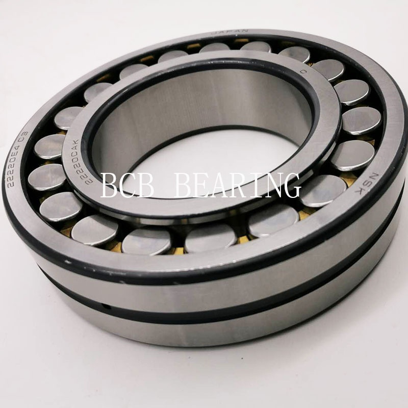 High quality spherical roller bearing 22220E4